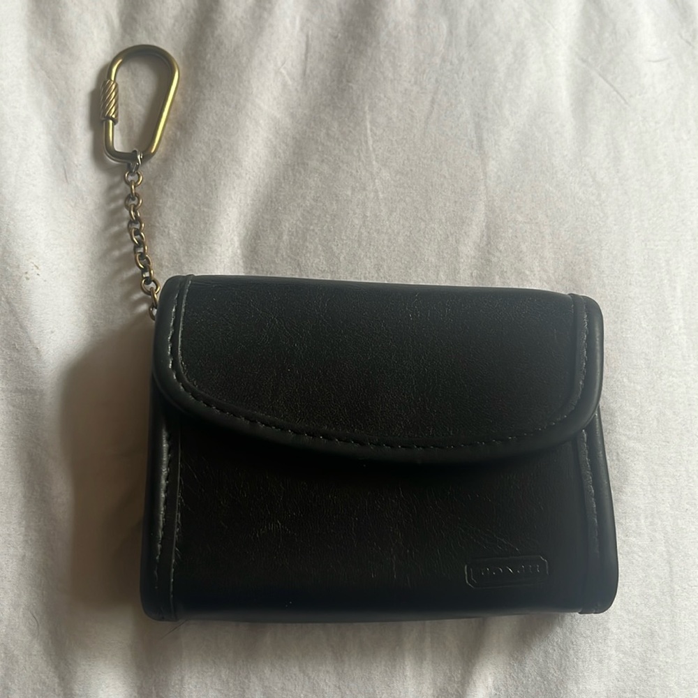 Coach 90's Wallet Black Leather Coin Purse Snap Closure Zipper Brass Keychain